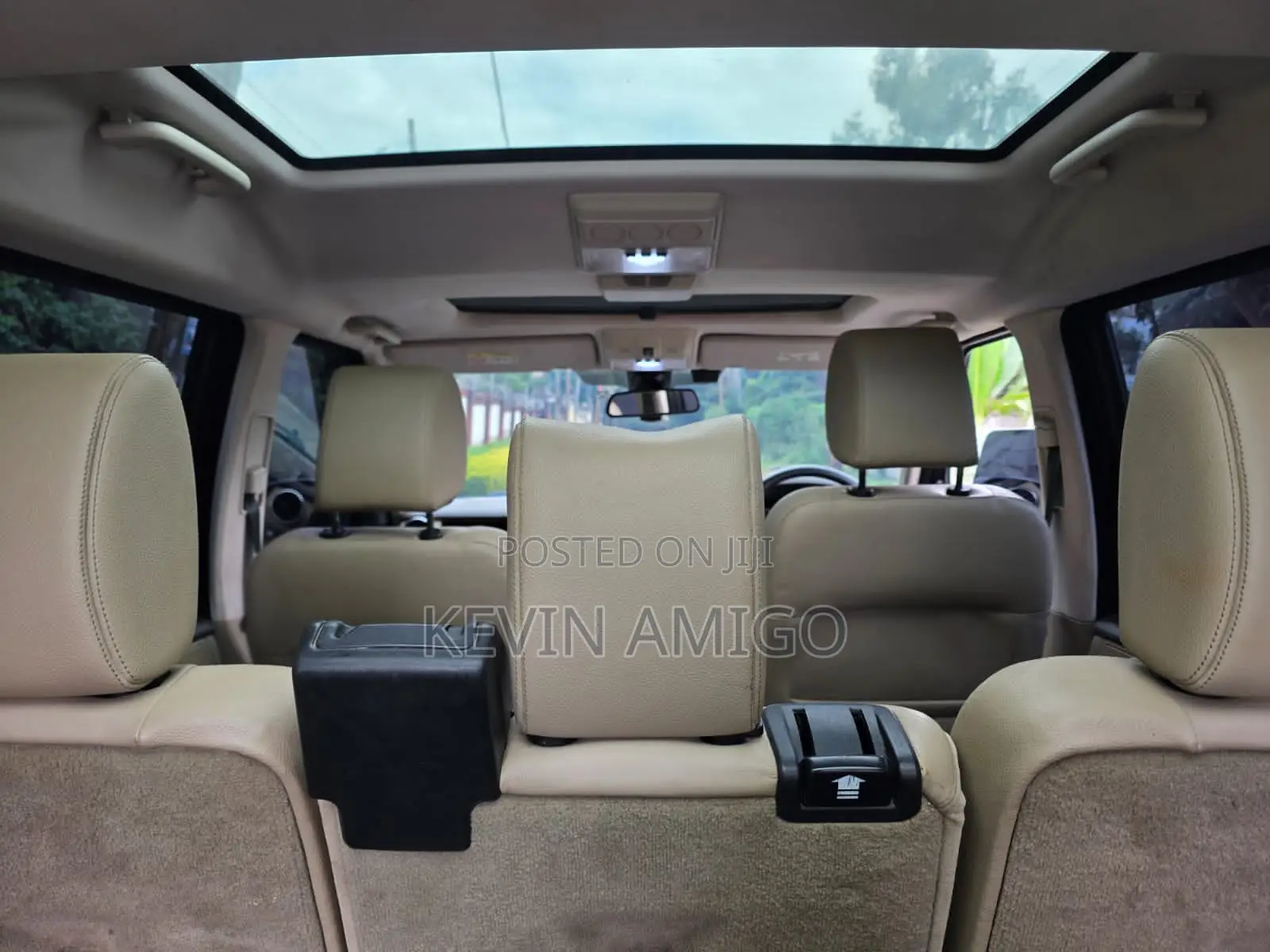 Land Rover Discovery 2015 Silver