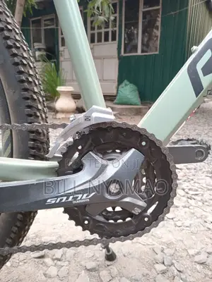 Raleigh Mara 27.5 Mountain Bike – Excellent Condition