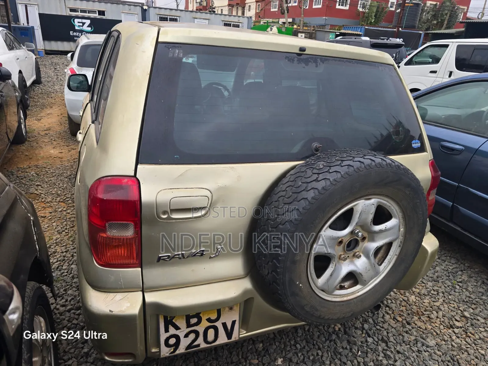 Toyota RAV4 Automatic 2002 Gold