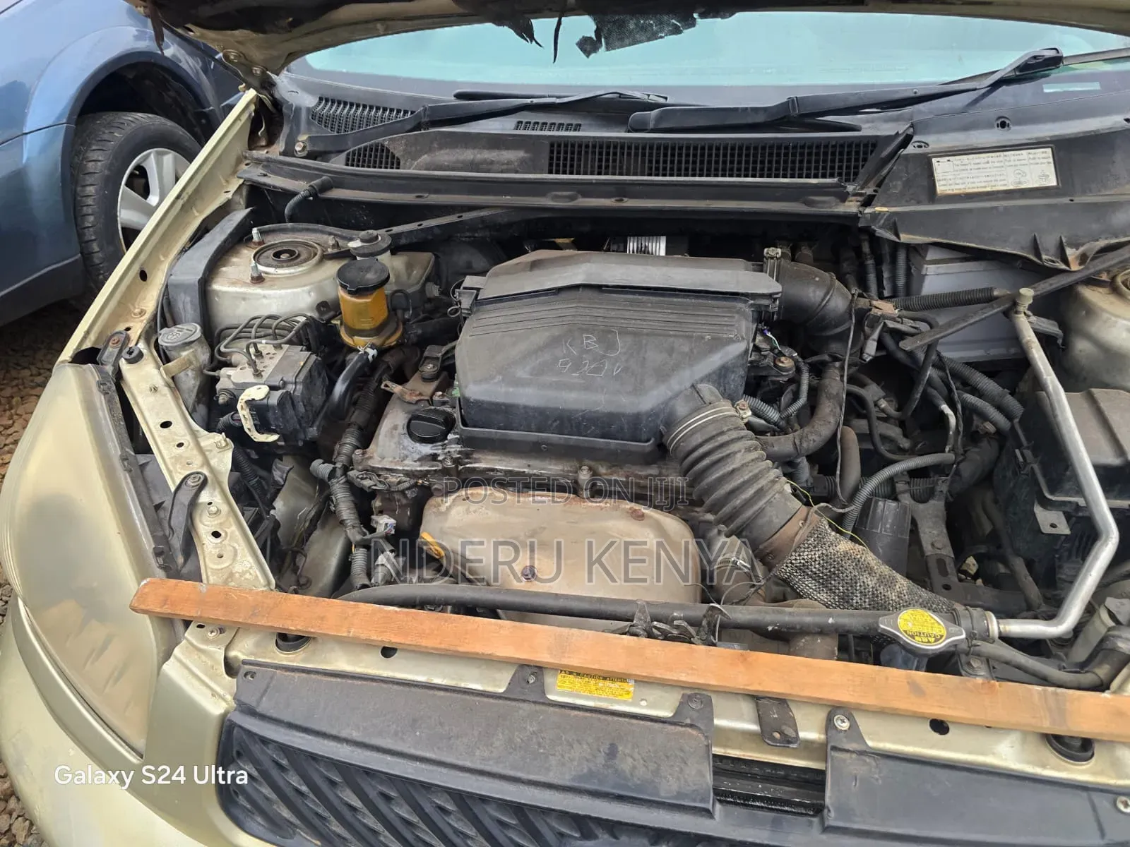 Toyota RAV4 Automatic 2002 Gold