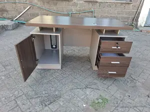 Office Executive Desk