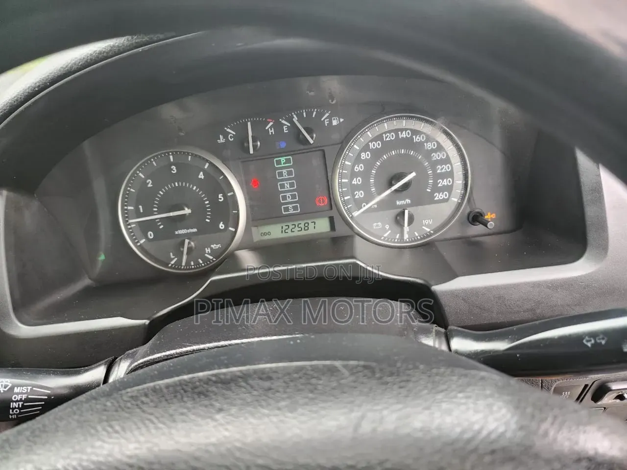 Toyota Land Cruiser 2010 Silver