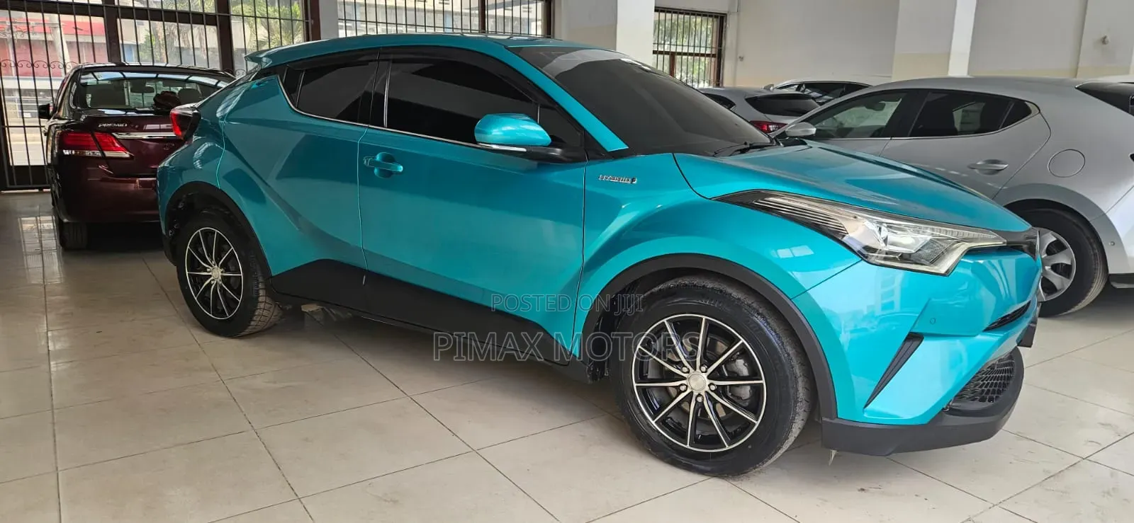 Toyota C-HR 2017 Blue