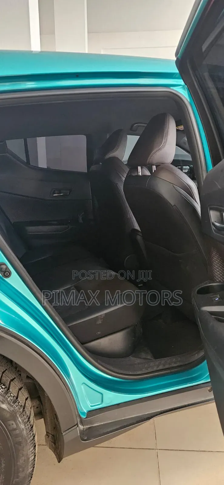 Toyota C-HR 2017 Blue
