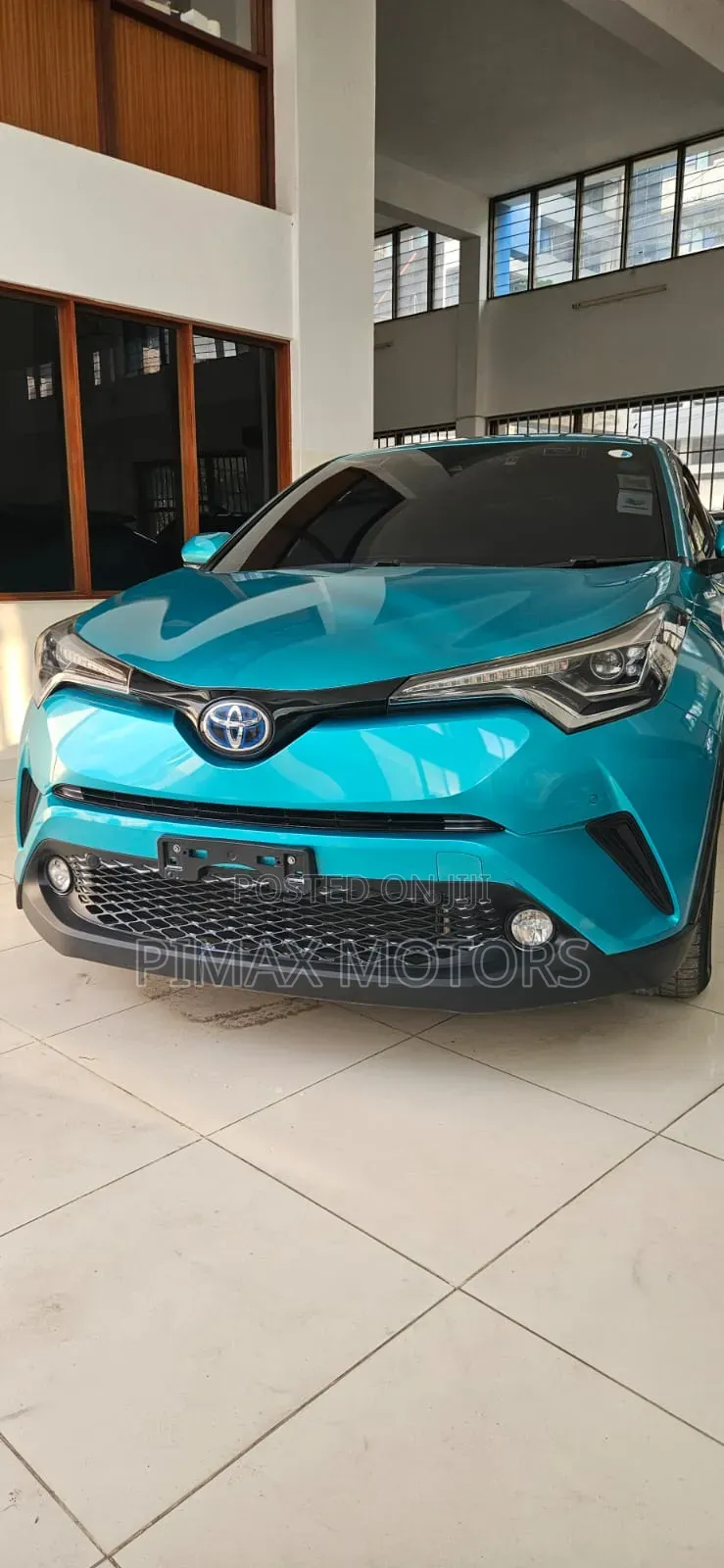 Toyota C-HR 2017 Blue