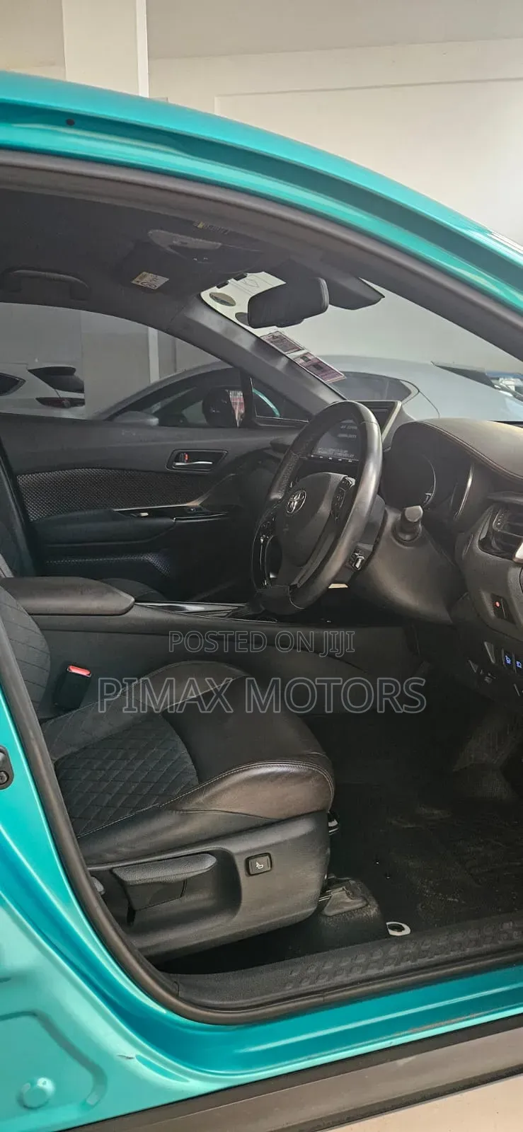 Toyota C-HR 2017 Blue