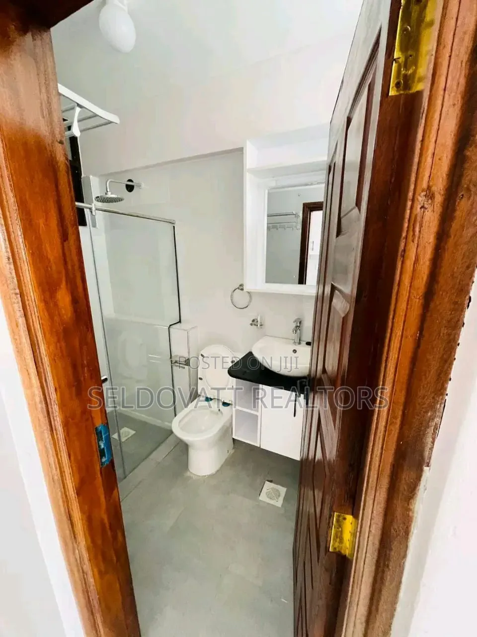 Studio Apartment in Racecourse for rent