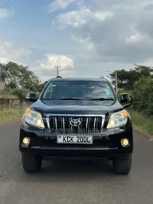 Toyota Land Cruiser Prado 2011 Black