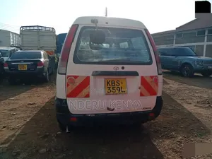 Toyota TownAce 2005 White