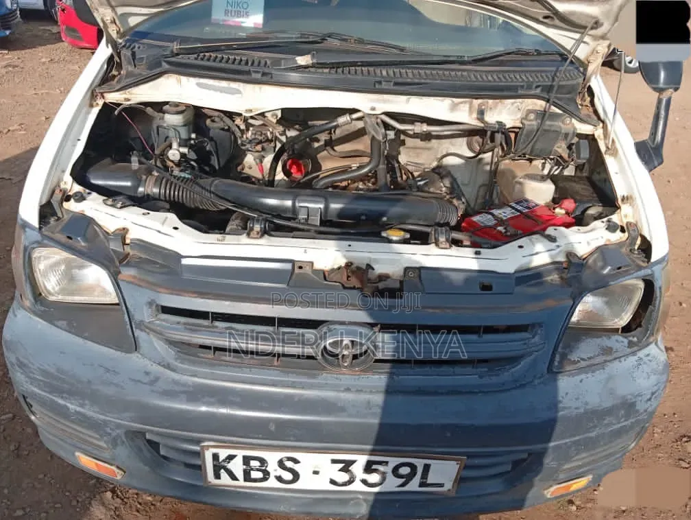 Toyota TownAce 2005 White