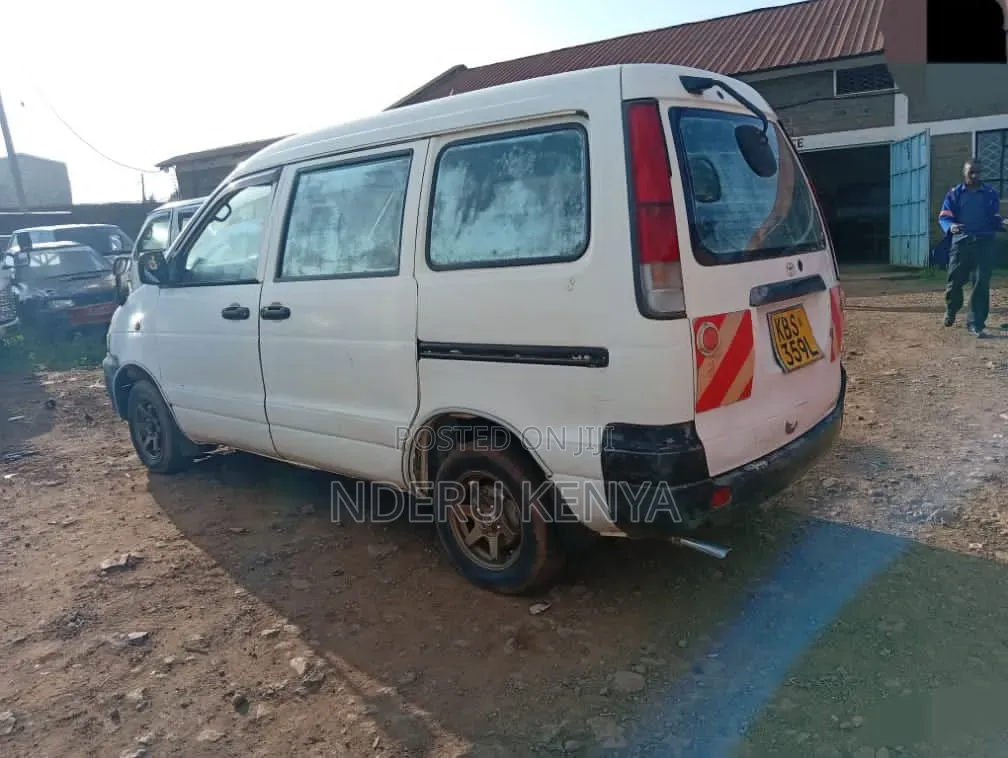 Toyota TownAce 2005 White