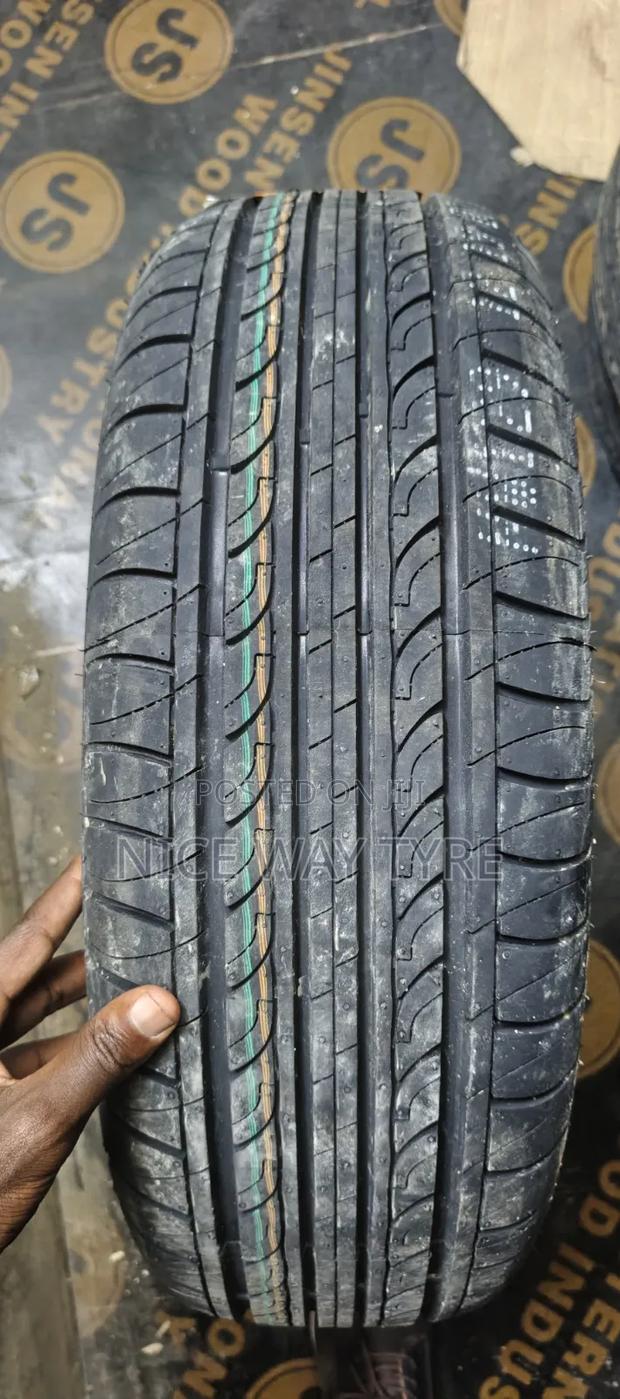 195/65r15 Centara - thumbnail 2