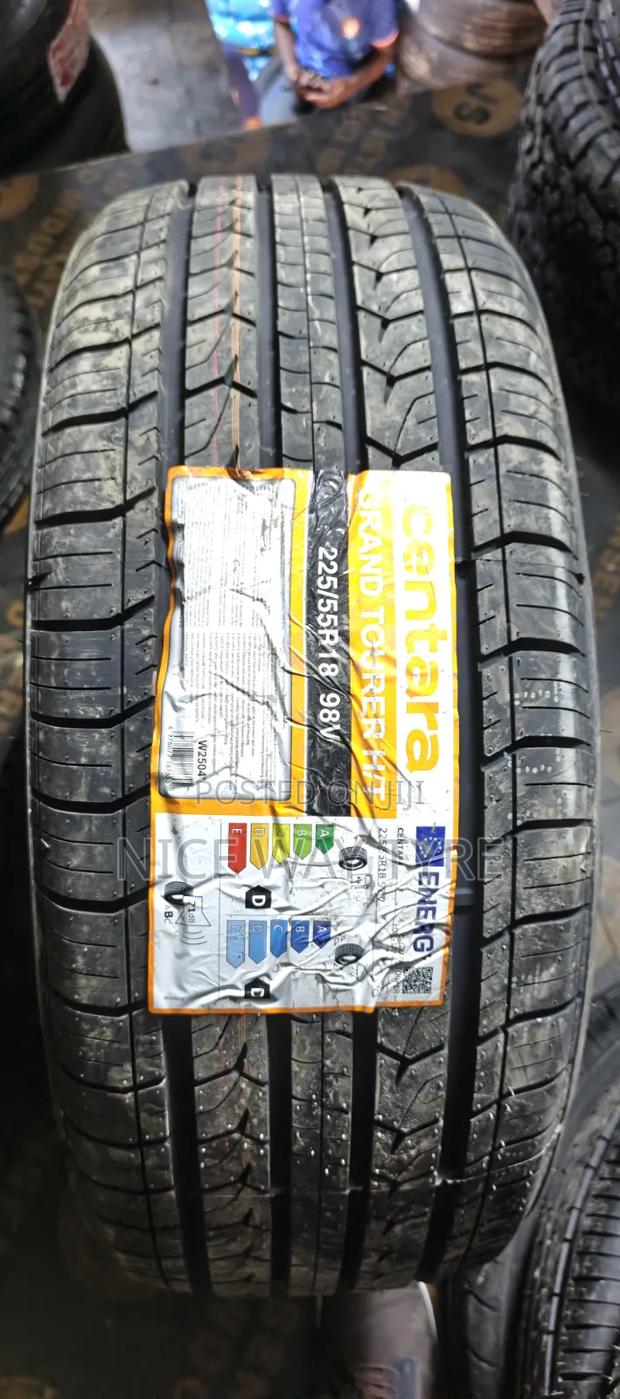 225/55r18 Centara