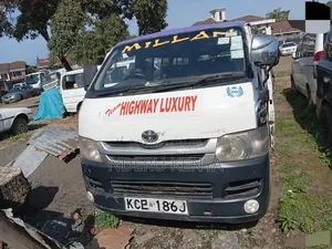 Toyota HiAce 2008 White