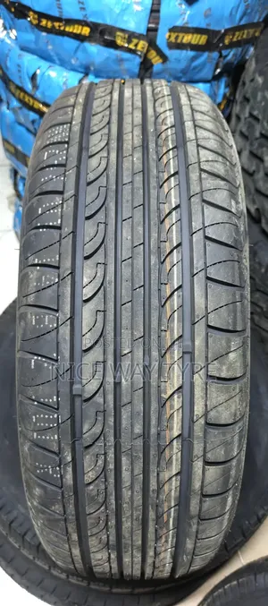 215/65r16 Centara