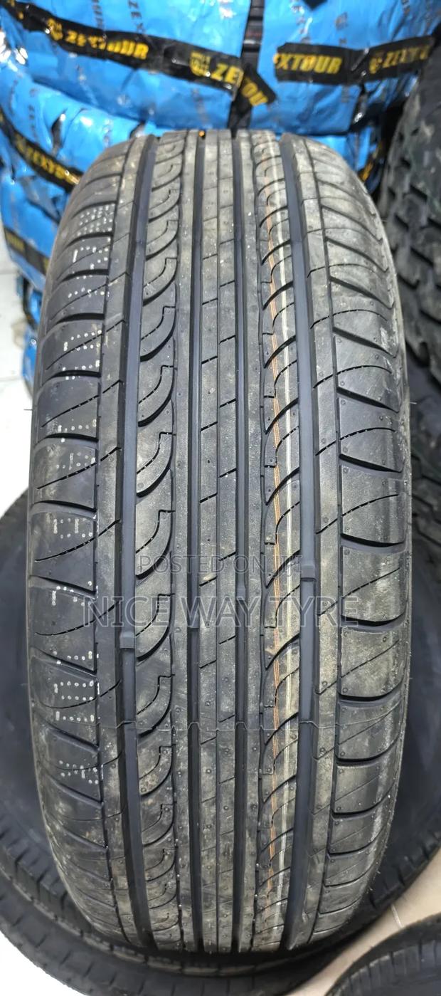 215/65r16 Centara - thumbnail 2