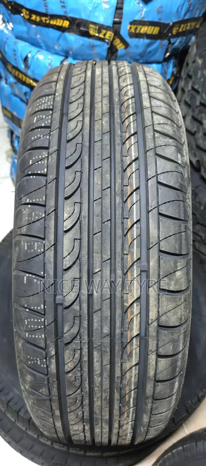 215/65r16 Centara