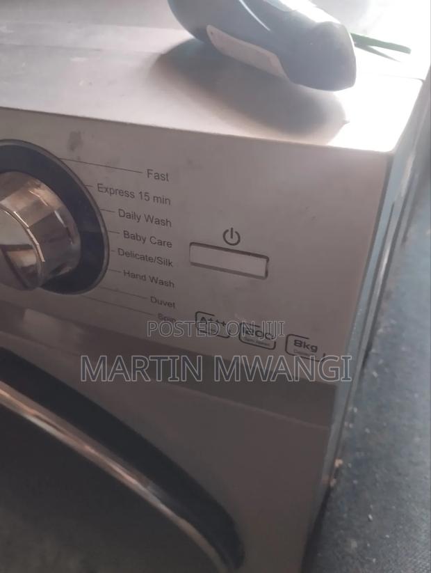Washing Machine - thumbnail 4