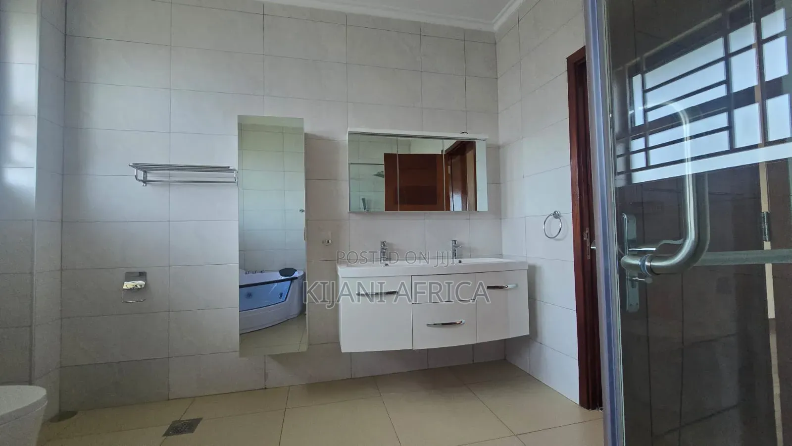4bdrm Maisonette in Runda for rent
