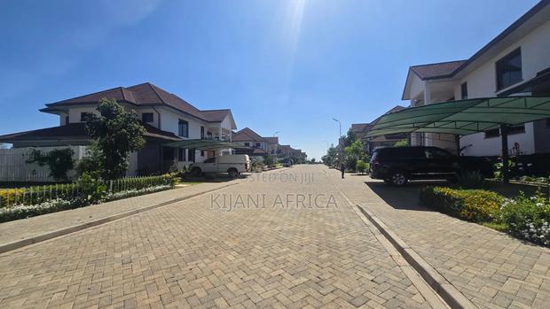 4bdrm Maisonette in Runda for rent - thumbnail 15