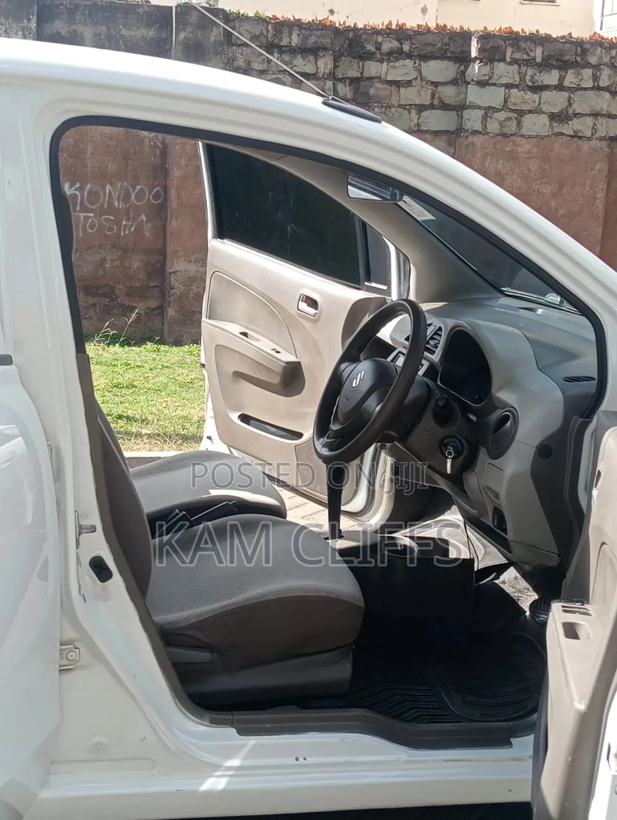 Suzuki Alto 2015 White