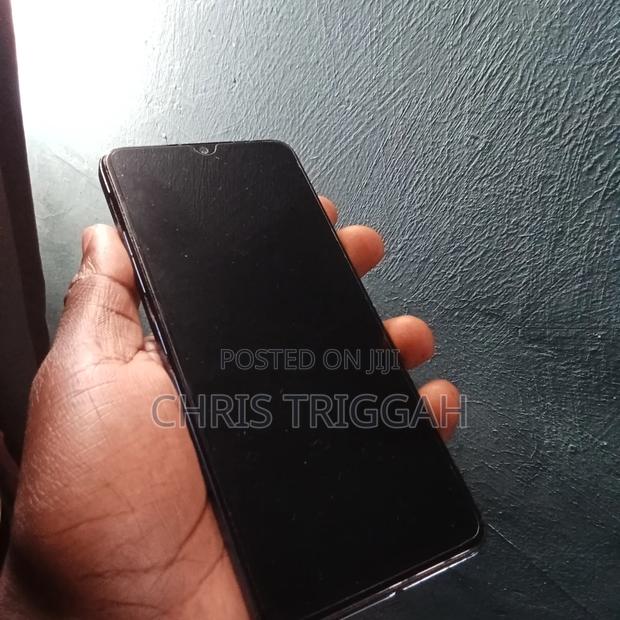 Tecno Spark 10C 128 GB Blue - thumbnail 2