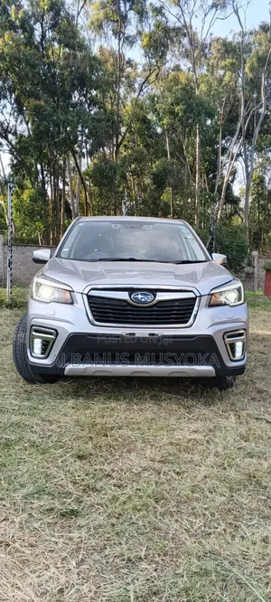 Subaru Forester 2021 Silver