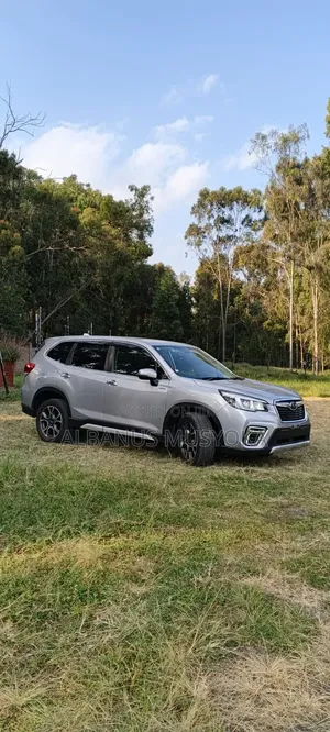 Subaru Forester 2021 Silver