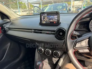 Mazda 2 2020 Gray