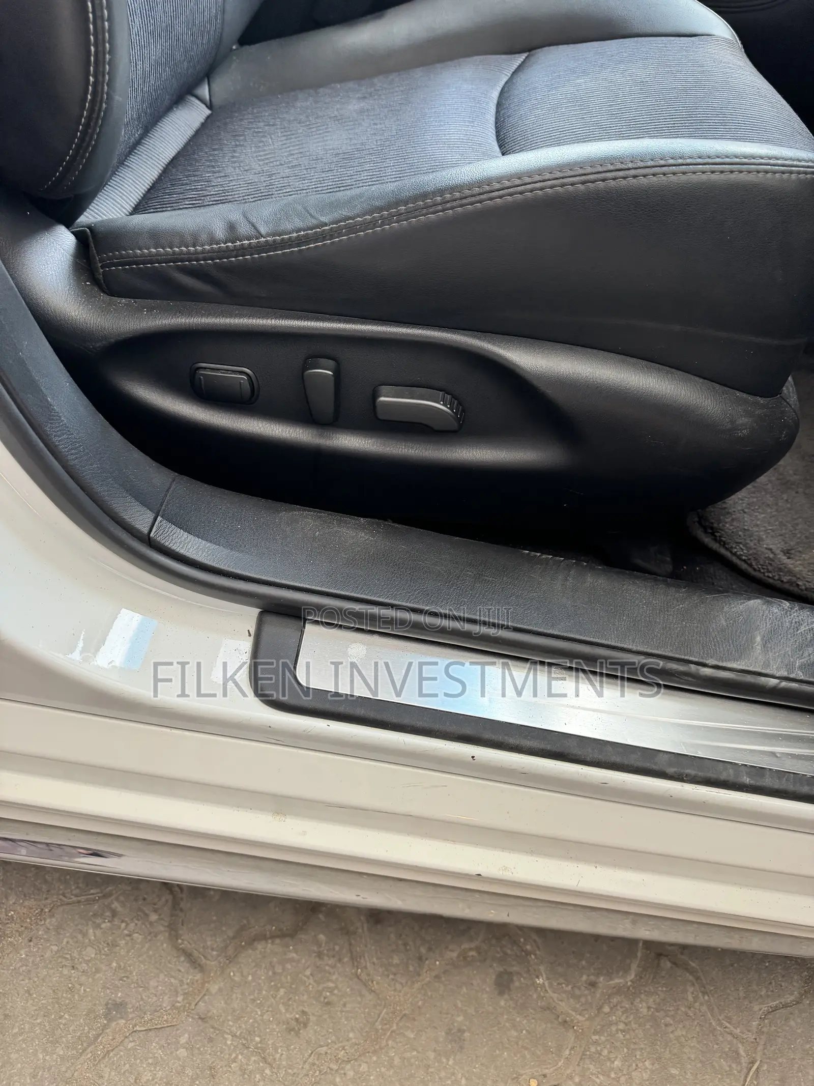 Nissan Cima 2019 White
