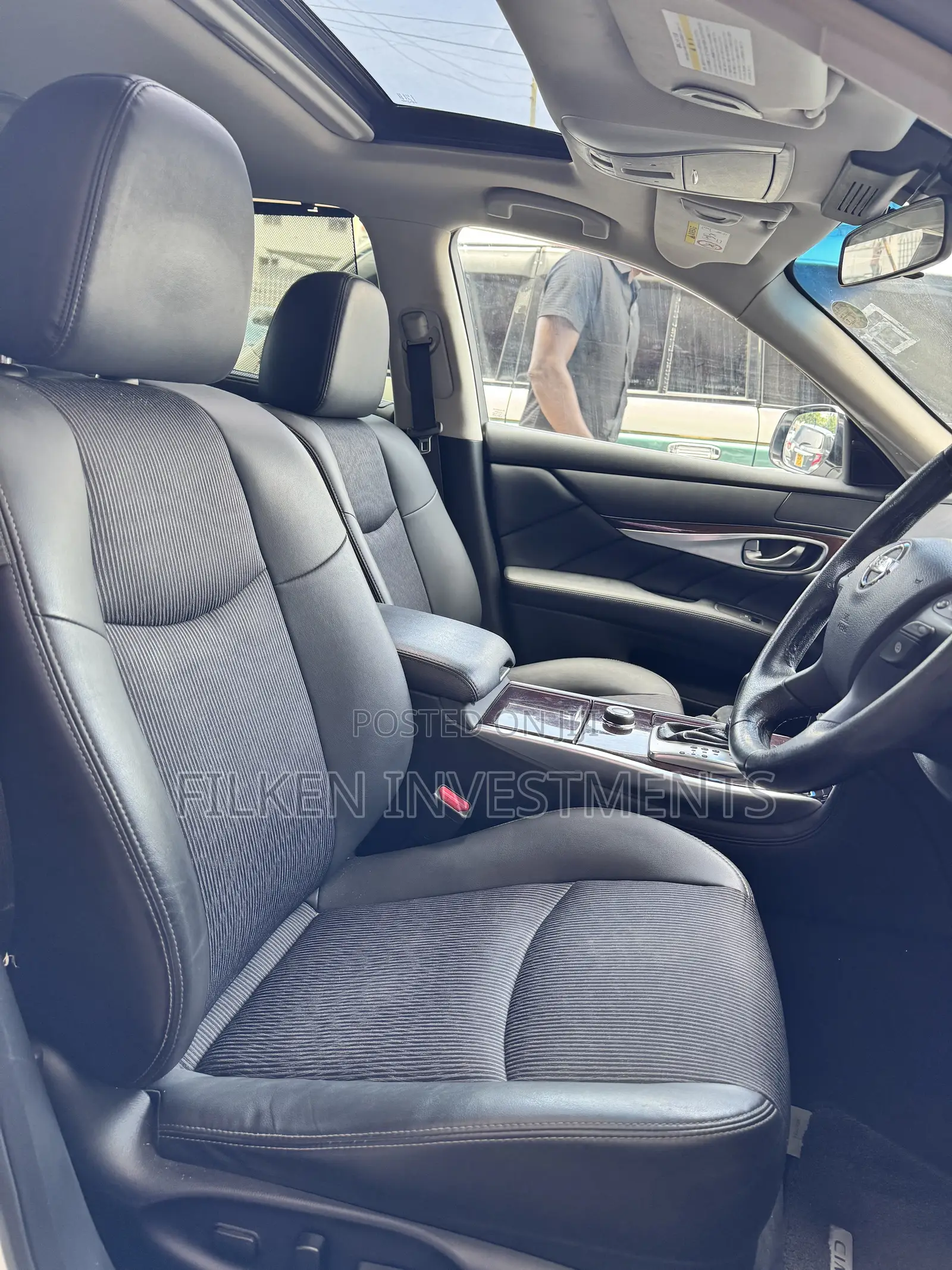 Nissan Cima 2019 White