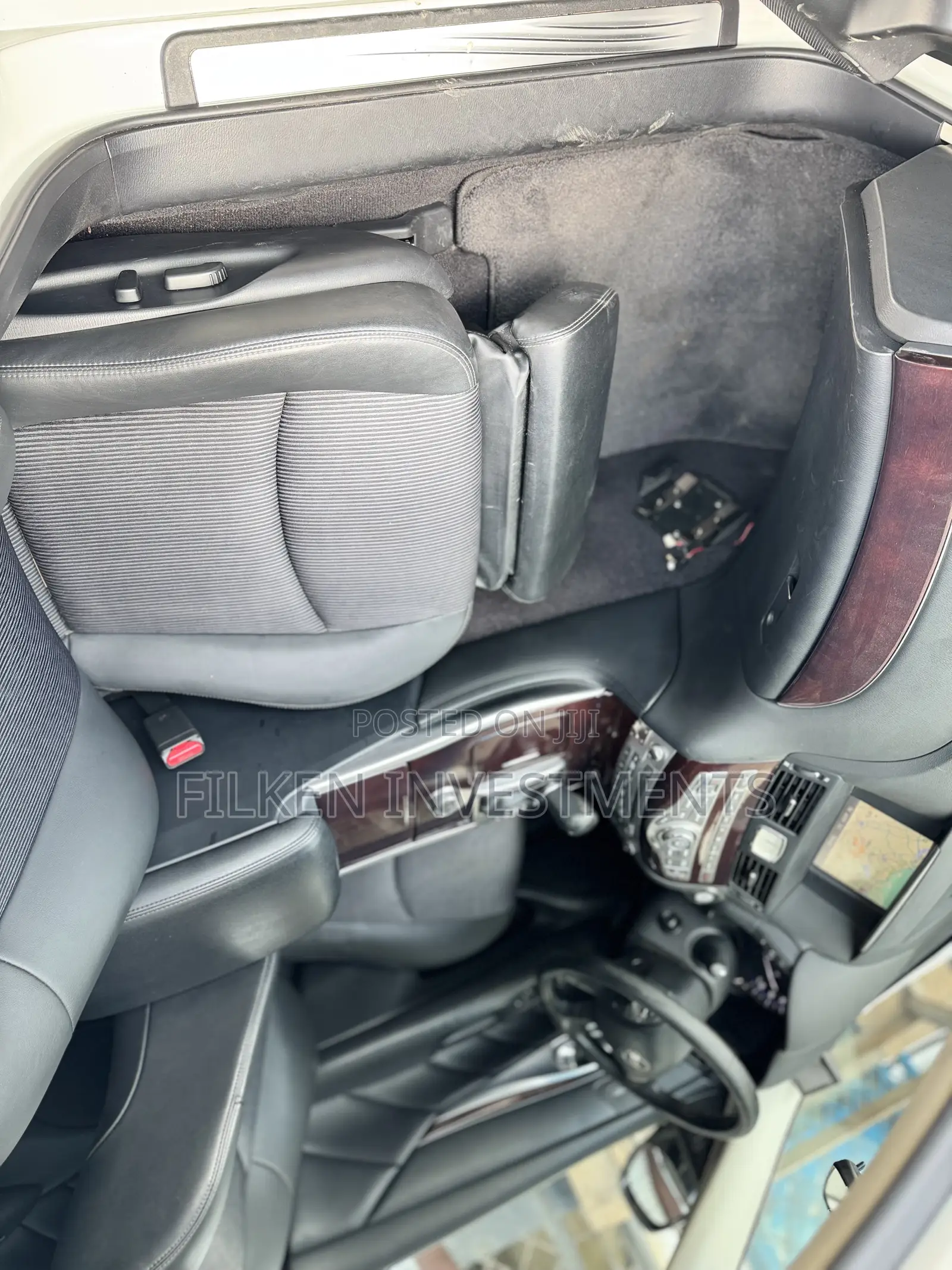 Nissan Cima 2019 White
