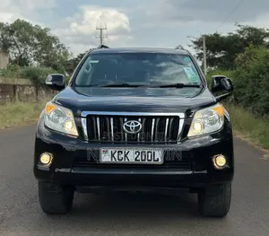 Toyota Land Cruiser Prado 2011 Black
