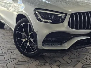 Mercedes-Benz GLC-Class 2019 Silver