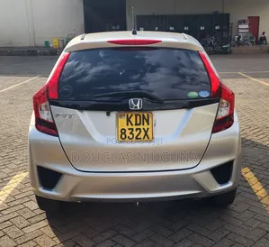 Honda Fit 2016 Silver