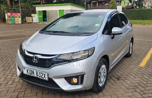 Honda Fit 2016 Silver