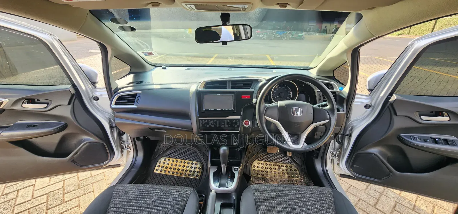 Honda Fit 2016 Silver