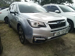 Subaru Forester 2018 Silver