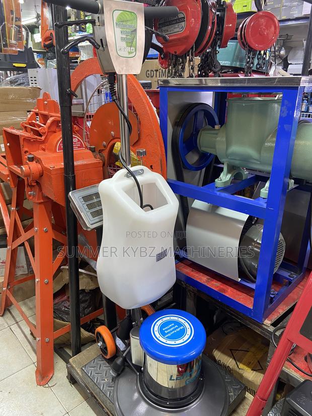 Commercial Floor Scrubber