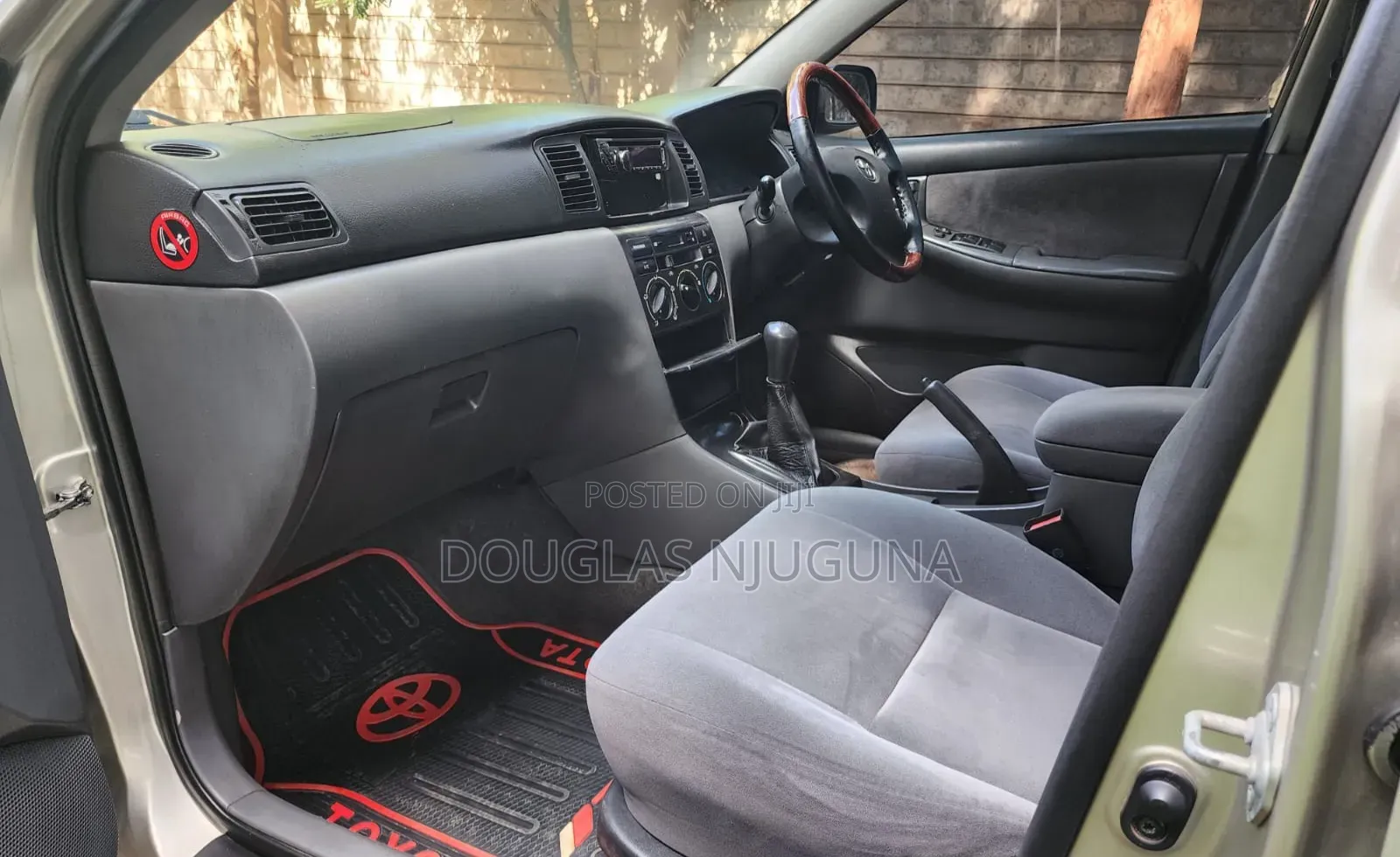 Toyota Corolla 2003 Gold