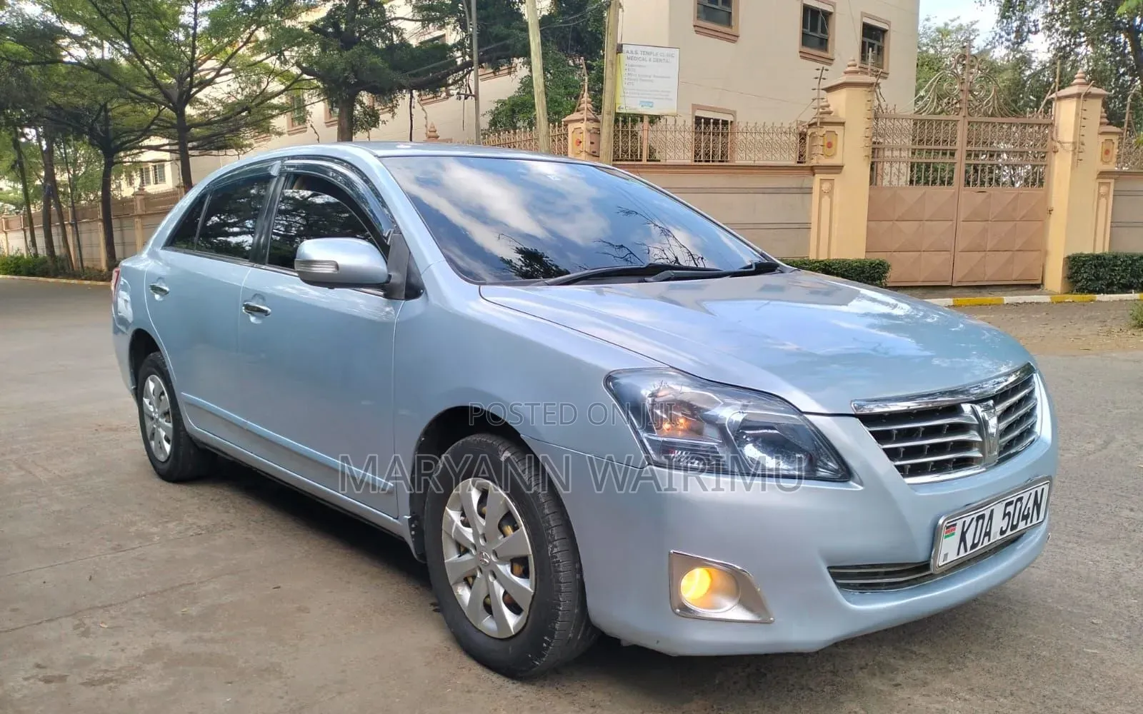 Toyota Premio 2014 Blue
