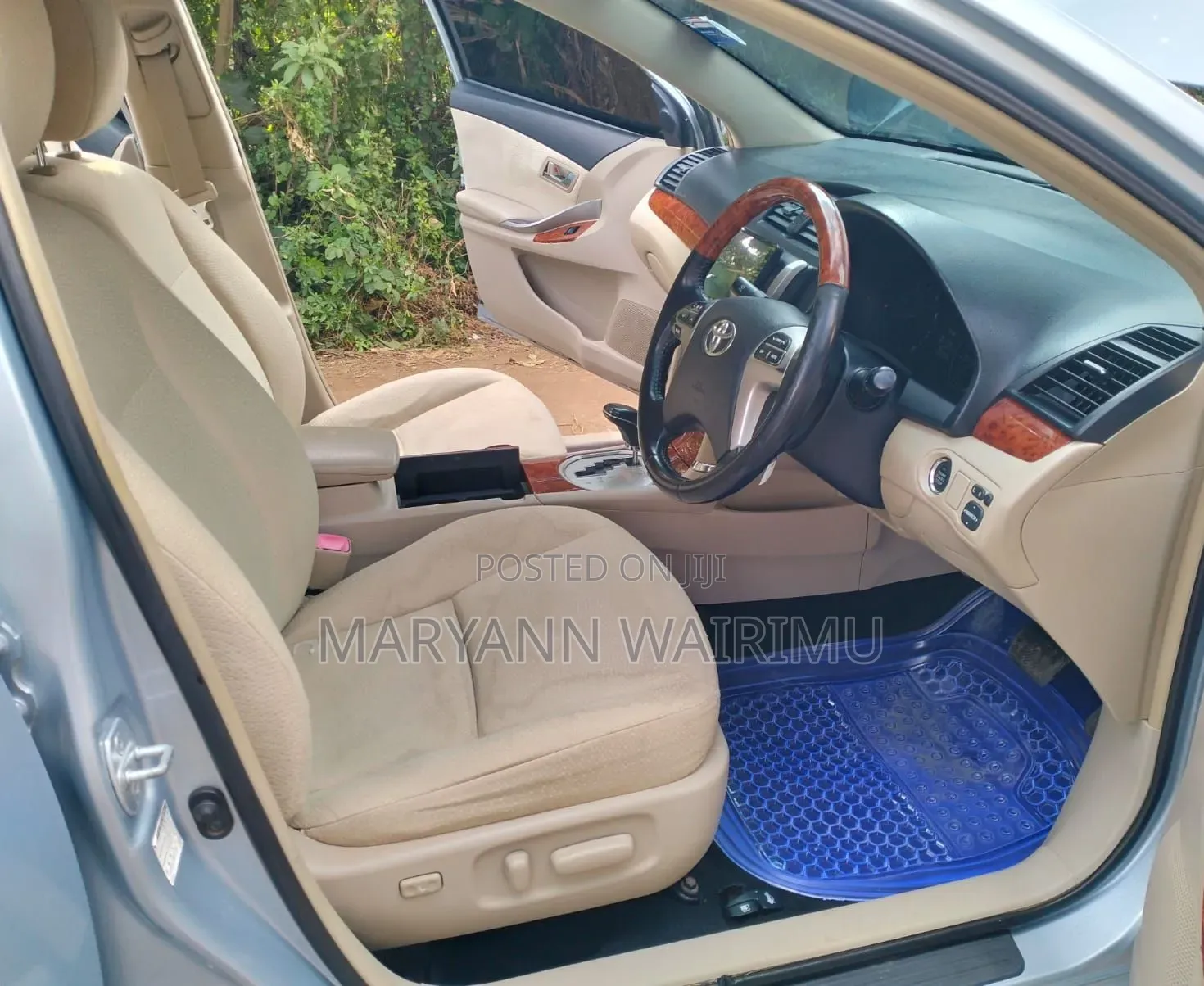 Toyota Premio 2014 Blue