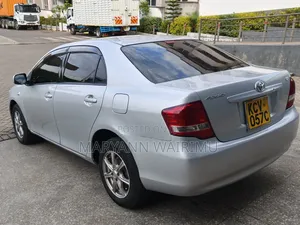 Toyota Axio 2012 Silver