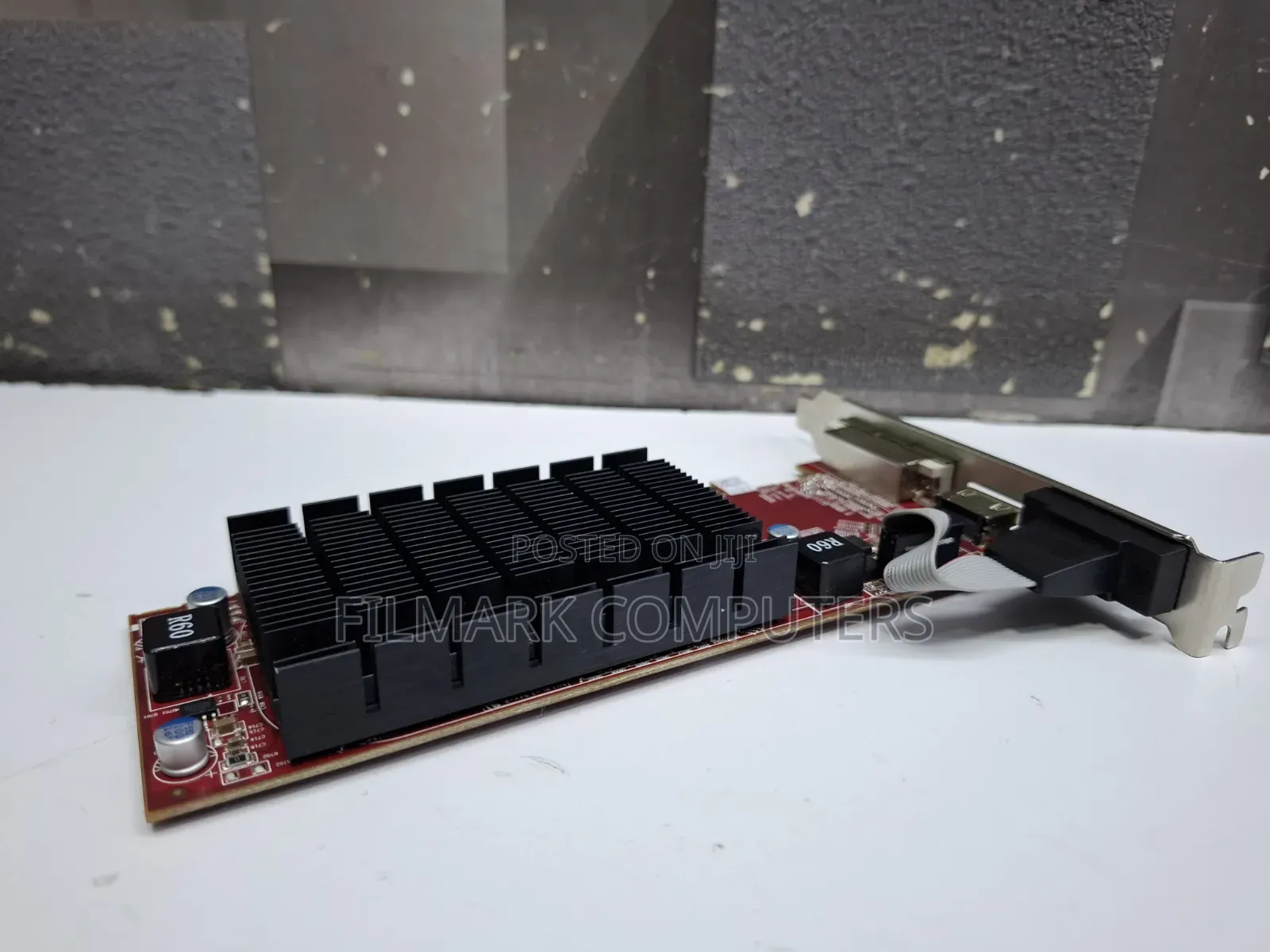 Radeon Hd 5450 1 Gb Ddr3 Hdmi/Dvi-I/Vga Pci-Express Graphics Card