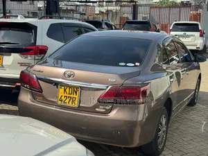 Toyota Premio 2018 Brown