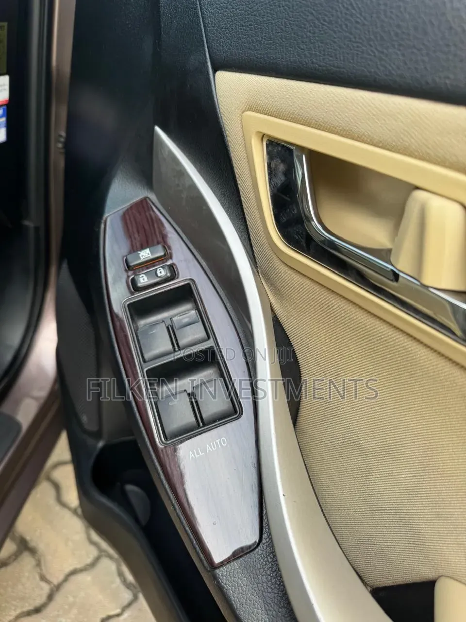 Toyota Premio 2018 Brown