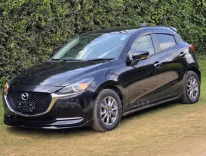 Mazda 2 2019 Black