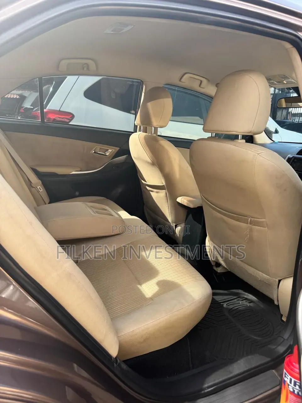 Toyota Premio 2018 Brown