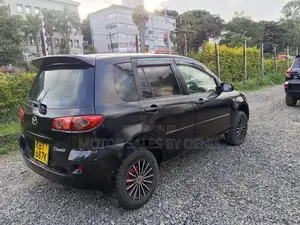 Mazda Demio 2005