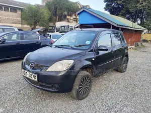 Mazda Demio 2005